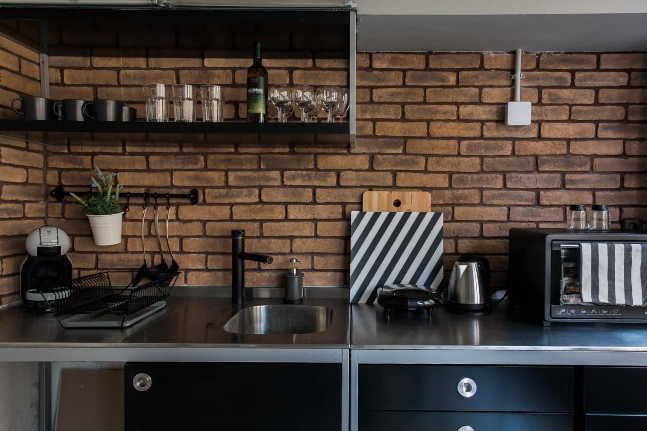 Artists' Favorite Spacious Loft Near Acropolis!! เอเธนส์ ภายนอก รูปภาพ