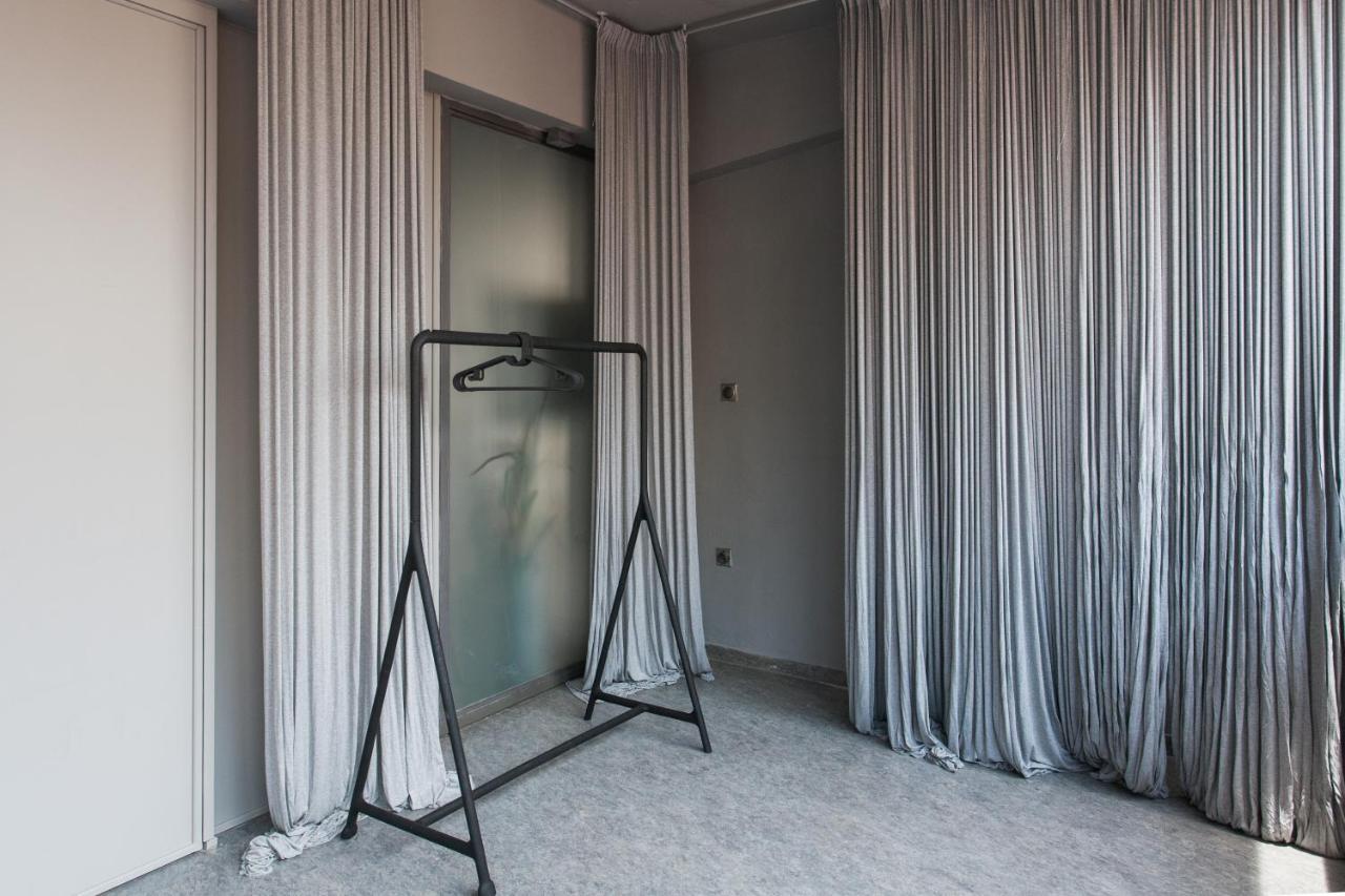 Artists' Favorite Spacious Loft Near Acropolis!! เอเธนส์ ภายนอก รูปภาพ